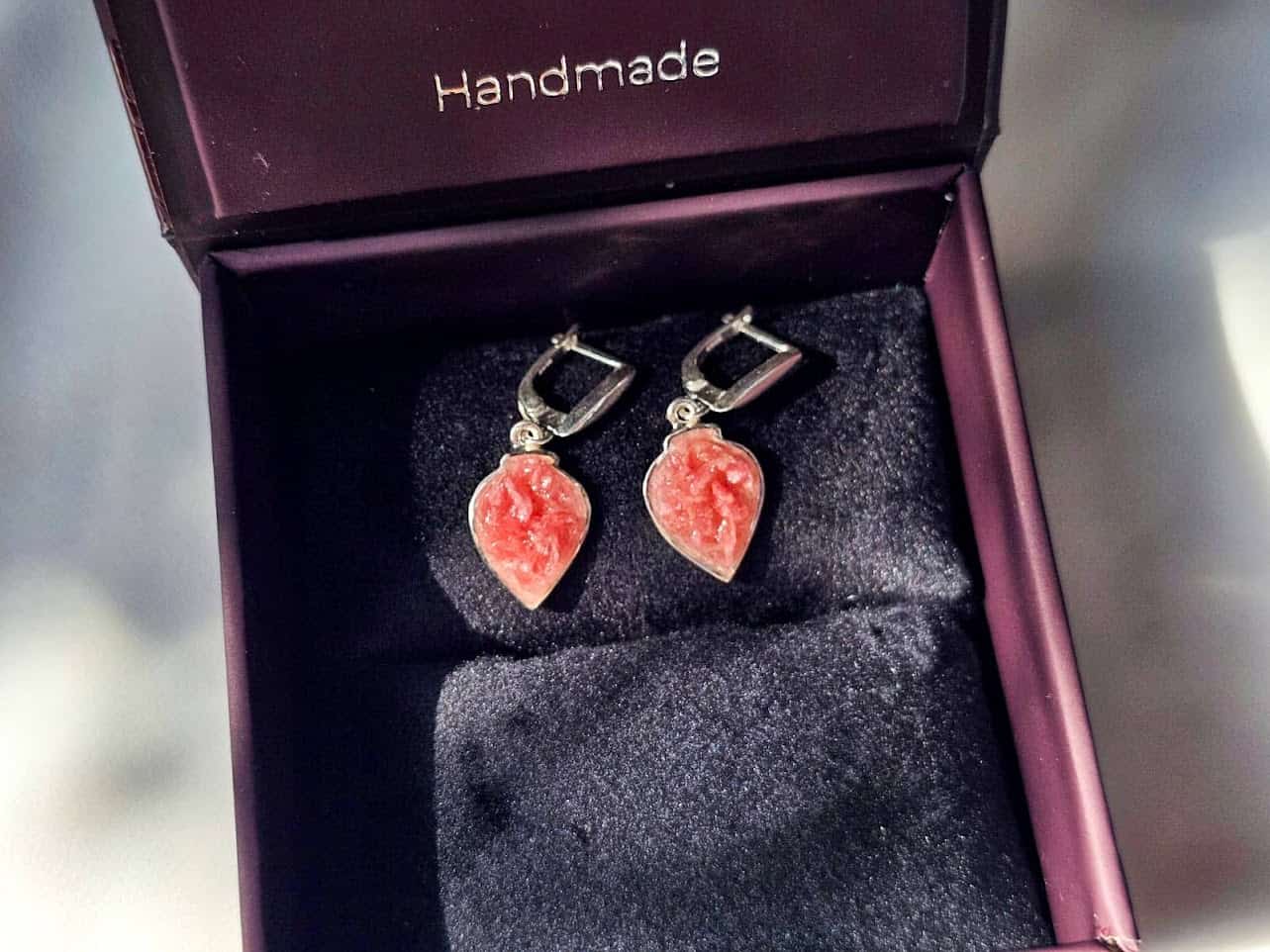 Earring "Miniature Kvevri" (Saperavi Rose)